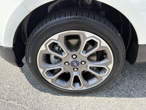 Used 2019 Ford EcoSport Titanium FWD image 20