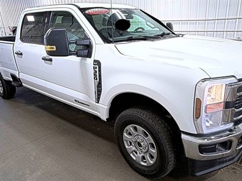 Used 2024 Ford F350 XLT w/ FX4 Off-Road Package AWD/4WD image 6