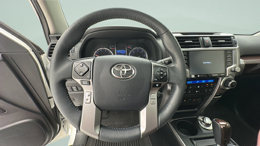 Used 2022 Toyota 4Runner Limited AWD/4WD image 16