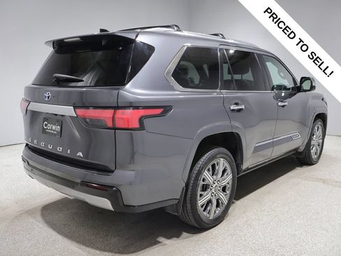 Used 2023 Toyota Sequoia Capstone AWD/4WD image 2