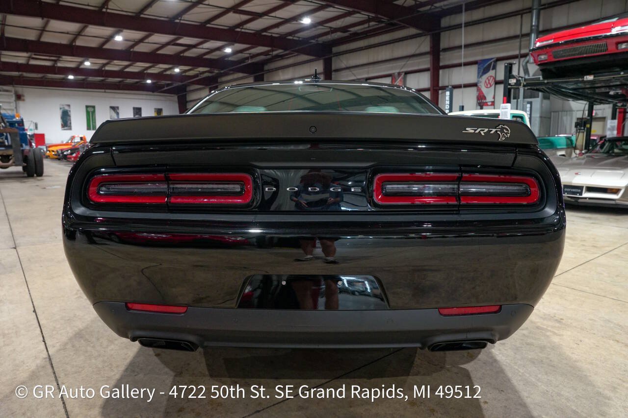 Used 2023 Dodge Challenger SRT Hellcat RWD image 7