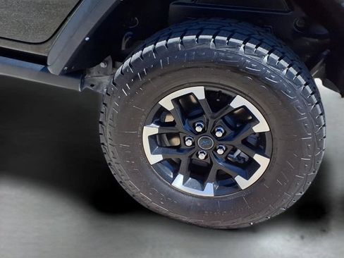 Used 2024 Jeep Wrangler Unlimited Rubicon 4xe AWD/4WD image 23