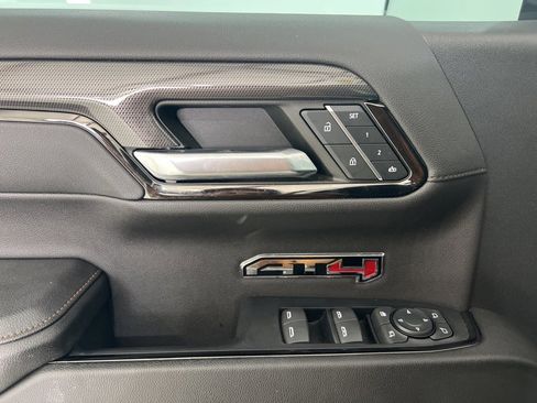 Used 2023 GMC Sierra 1500 AT4 w/ AT4 Premium Package image 22