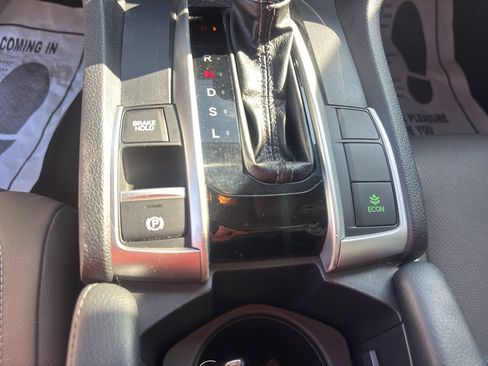 Used 2020 Honda Civic EX-L image 16