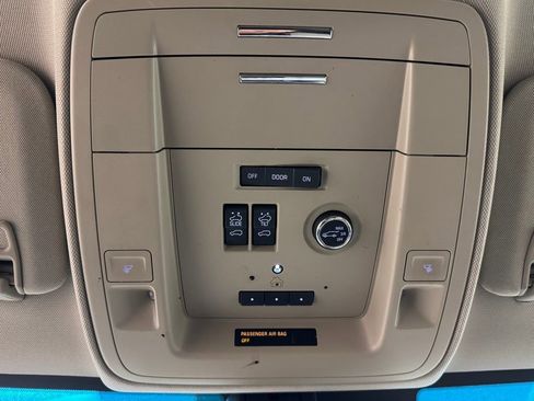 Used 2018 GMC Yukon Denali w/ Open Road Package image 47