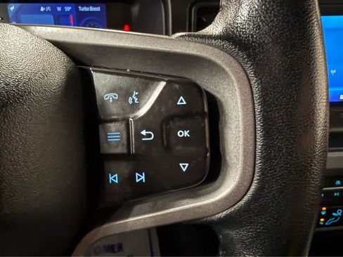 Used 2023 Ford Bronco Badlands image 25