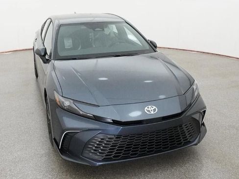 New 2026 Toyota Camry SE image 14