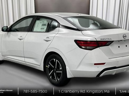 New 2025 Nissan Sentra SV w/ All-Weather Package image 7