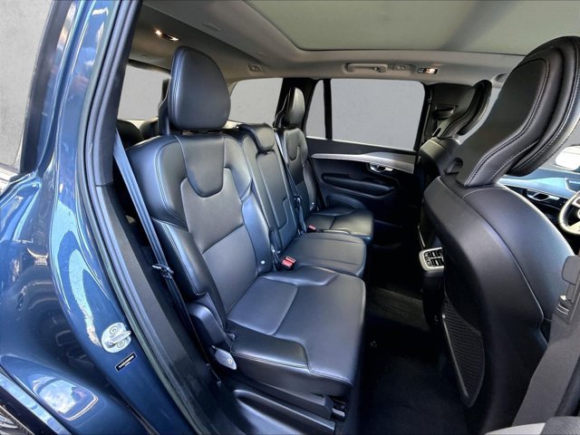 Used 2022 Volvo XC90 T5 Momentum FWD image 27