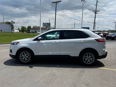 Used 2023 Ford Edge SEL w/ Convenience Package