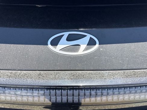 Used 2023 Hyundai Ioniq 6 SEL RWD image 10
