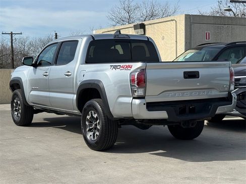 Used 2023 Toyota Tacoma TRD Off-Road w/ Technology Package image 9