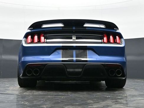 Used 2019 Ford Mustang Shelby GT350 w/ Technology Package RWD image 29