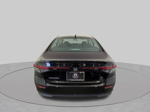 Used 2023 Honda Accord EX image 14