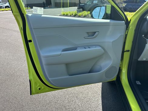 New 2025 Hyundai Kona SEL image 10