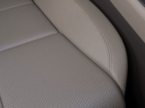 New 2024 Lincoln Aviator Reserve w/ Equipment Group 201A image 16