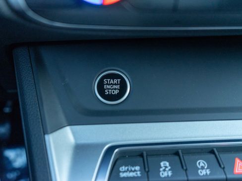 Used 2022 Audi Q3 2.0T Premium image 20