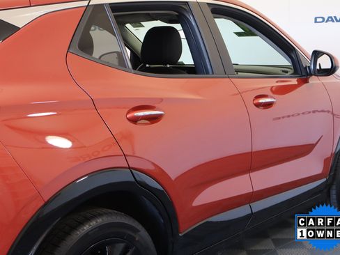 Used 2024 Buick Encore GX Sport Touring image 7