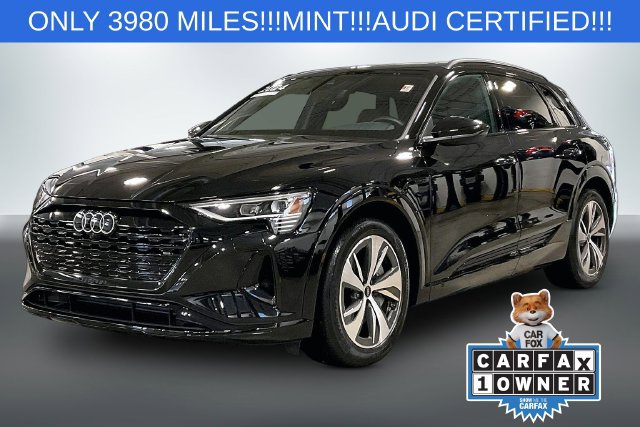 Certified 2024 Audi Q8 e-tron Premium AWD/4WD image 2