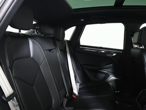 Used 2026 Porsche Macan GTS AWD/4WD image 41