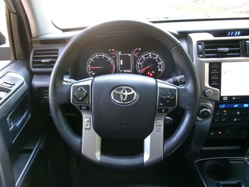Used 2024 Toyota 4Runner Limited RWD image 20
