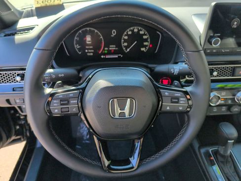 Used 2025 Honda Civic Sport image 14