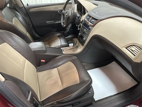 Used 2011 Chevrolet Malibu LTZ w/ HFV6 Engine Package image 16