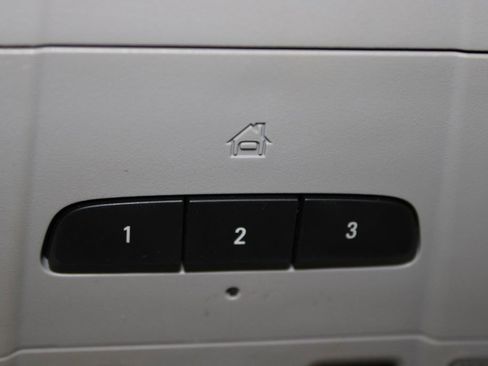 Used 2018 GMC Terrain SLT w/ Preferred Package image 41