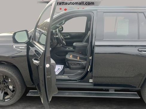 Used 2023 GMC Yukon AT4 w/ AT4 Premium Plus Package image 34