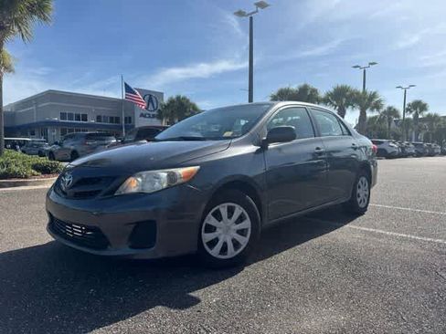 Used 2011 Toyota Corolla LE FWD image 9