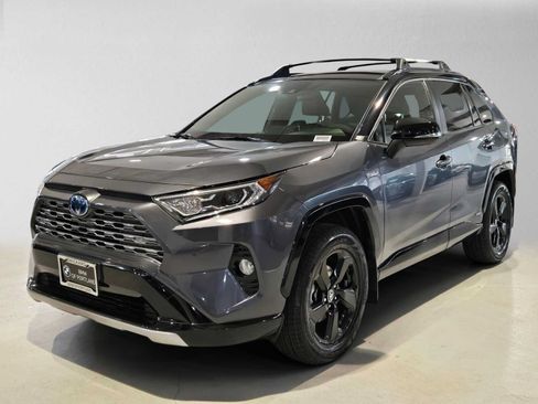Used 2020 Toyota RAV4 XSE AWD/4WD image 7