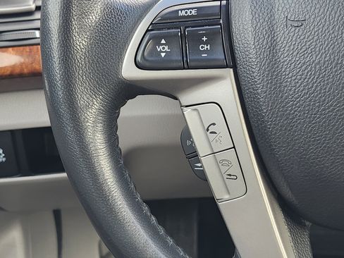 Used 2012 Honda Accord EX-L image 28