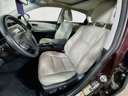 Used 2013 Toyota Avalon XLE Touring FWD image 25