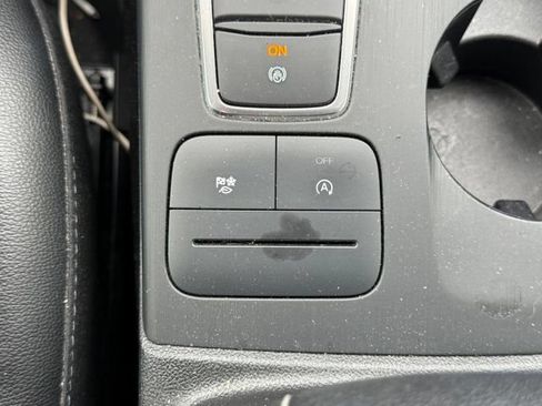 Used 2022 Ford Escape SEL AWD/4WD image 30