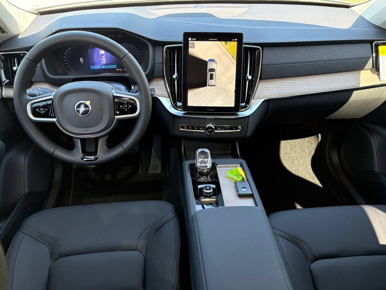 New 2026 Volvo XC90 B6 Plus w/ Protection Package Premier AWD/4WD image 10