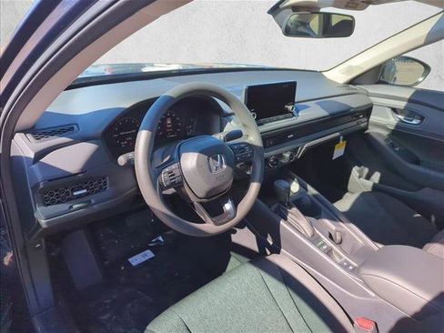 New 2025 Honda Accord SE image 3