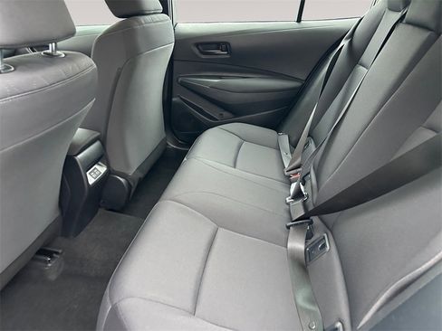 Used 2025 Toyota Corolla LE image 13