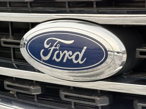 Used 2021 Ford F150 XLT w/ Equipment Group 302A High image 12