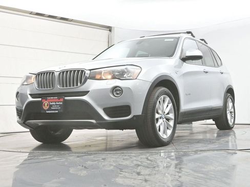 Used 2015 BMW X3 xDrive28i AWD/4WD image 25