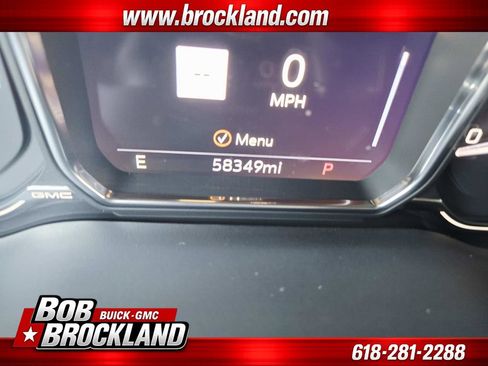 Used 2021 GMC Yukon Denali w/ Denali Ultimate Package AWD/4WD image 29