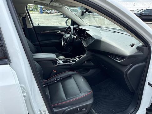Used 2022 Buick Envision Essence w/ Technology Package II FWD image 46
