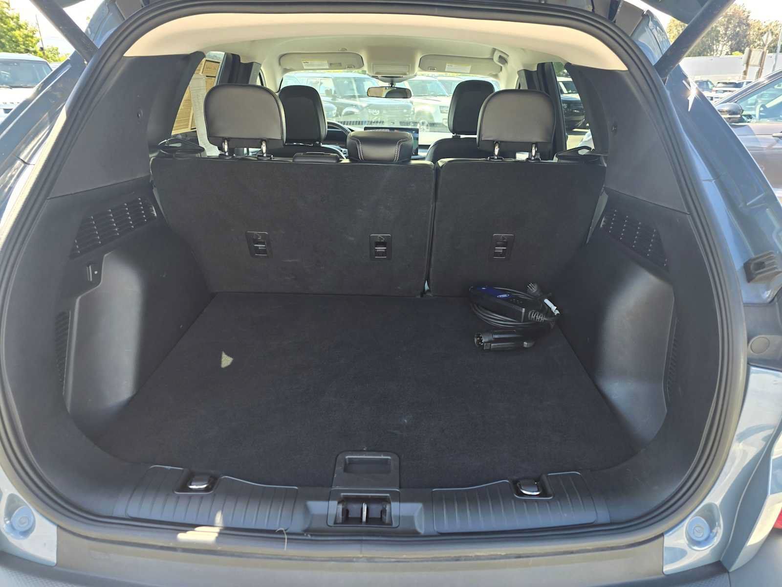 Used 2023 Ford Escape SE FWD image 17