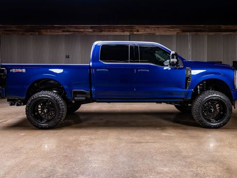 Used 2026 Ford F250 Platinum w/ Platinum Plus Package image 11