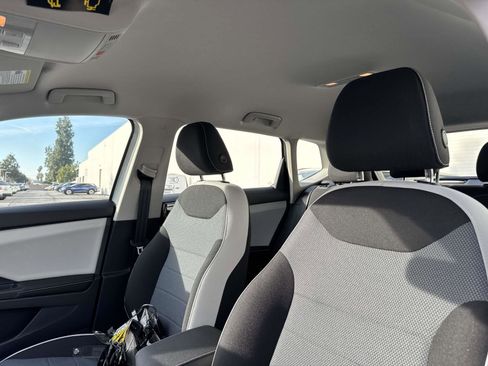 New 2026 Volkswagen Taos S image 15