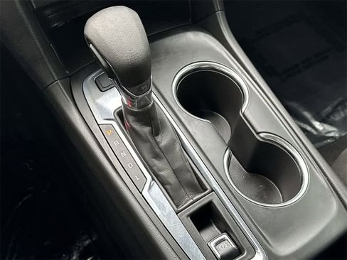 Used 2023 Chevrolet Equinox LT image 21