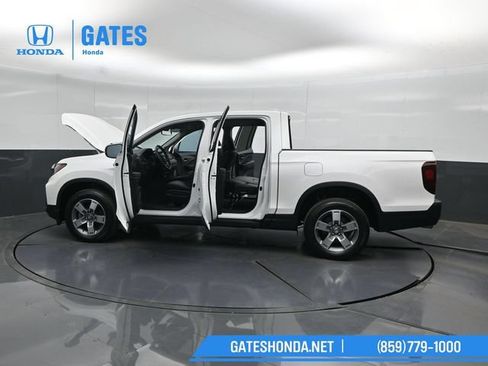 Certified 2025 Honda Ridgeline RTL image 51