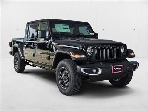 New 2025 Jeep Gladiator Sport image 7