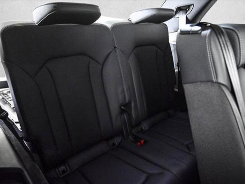 Certified 2025 Audi Q7 3.0T Premium Plus w/ Premium Plus Package image 22
