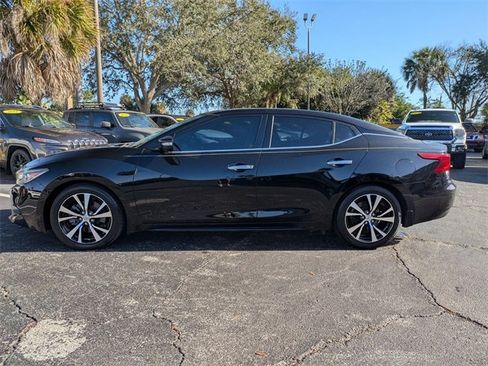 Used 2018 Nissan Maxima Platinum image 8