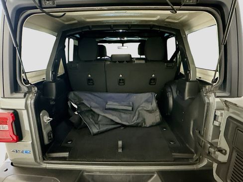 Used 2023 Jeep Wrangler Unlimited Rubicon 4xe w/ Steel Bumper Group image 30